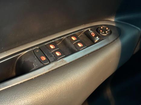 CITROEN C4 Sedan 2.0 16V 4P FLEX LOUNGE TENDANCE AUTOM�TICO, Foto 20