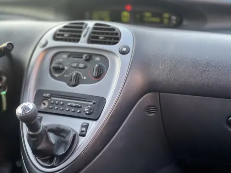 CITROEN XSara 1.6 16V GLX, Foto 7