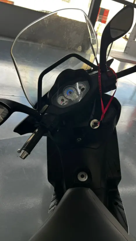 DAFRA Citycom 300 I , Foto 4