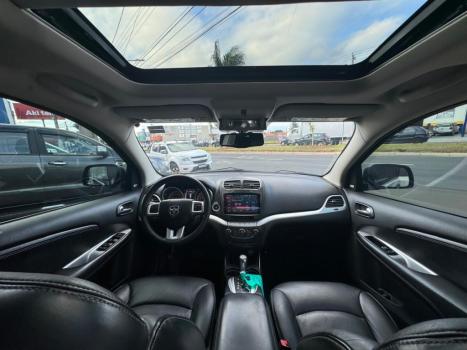 DODGE Journey 3.6 V6 24V 4P RT AUTOMÁTICO 7 LUGARES, Foto 14 DODGE Journey 3.6 V6 24V 4P RT AUTOMÁTICO 7 LUGARES, Foto 14