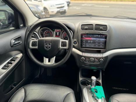 DODGE Journey 3.6 V6 24V 4P RT AUTOMÁTICO 7 LUGARES, Foto 15 DODGE Journey 3.6 V6 24V 4P RT AUTOMÁTICO 7 LUGARES, Foto 15