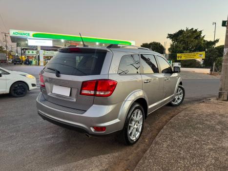 DODGE Journey 3.6 V6 24V 4P RT AUTOM�TICO 7 LUGARES, Foto 9