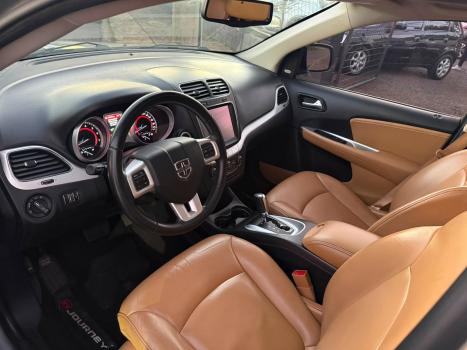 DODGE Journey 3.6 V6 24V 4P RT AUTOM�TICO 7 LUGARES, Foto 10