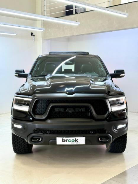 DODGE Ram 5.7 V8 REBEL CABINE DUPLA 4X4 AUTOMTICO, Foto 2
