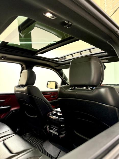 DODGE Ram 5.7 V8 REBEL CABINE DUPLA 4X4 AUTOMTICO, Foto 11