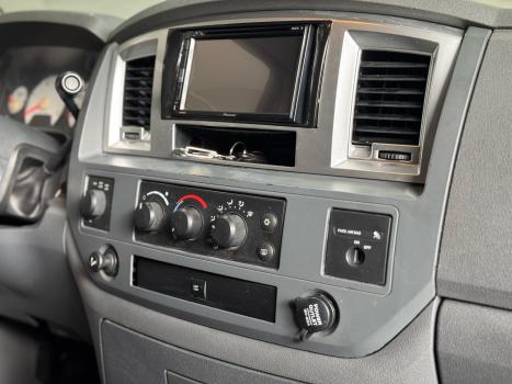 DODGE Ram 5.9 I6 24V 2500 SLT CABINE SIMPLES TURBO DIESEL 4X4 AUTOMTICO, Foto 10