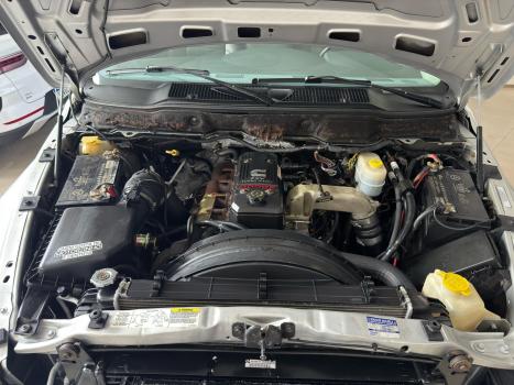 DODGE Ram 5.9 I6 24V 2500 SLT CABINE SIMPLES TURBO DIESEL 4X4 AUTOMTICO, Foto 19