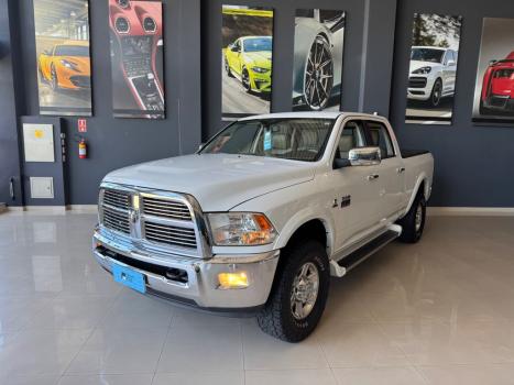 DODGE Ram 6.7 I6 24V 4P 2500 LARAMIE 4X4 TURBODIESEL  AUTOM�TICO CABINE DUPLA, Foto 4