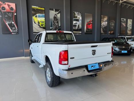 DODGE Ram 6.7 I6 24V 4P 2500 LARAMIE 4X4 TURBODIESEL  AUTOM�TICO CABINE DUPLA, Foto 9