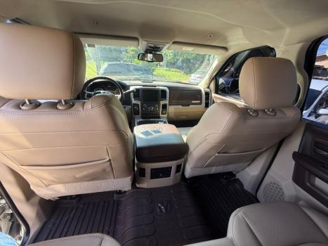DODGE Ram 6.7 I6 24V 4P 2500 LARAMIE 4X4 TURBODIESEL  AUTOM�TICO CABINE DUPLA, Foto 7