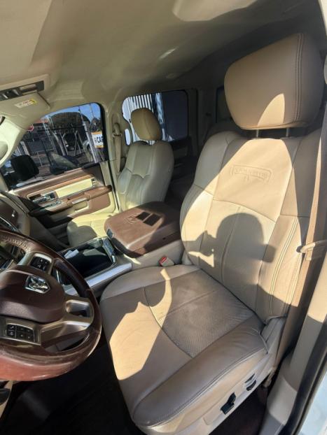 DODGE Ram 6.7 I6 24V 4P 2500 LARAMIE 4X4 TURBODIESEL  AUTOM�TICO CABINE DUPLA, Foto 12