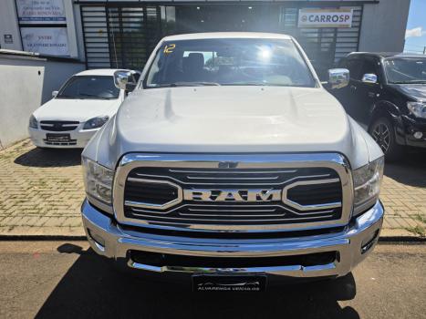 DODGE Ram 6.7 I6 24V 4P 2500 LARAMIE 4X4 TURBODIESEL  AUTOMÁTICO CABINE DUPLA, Foto 2