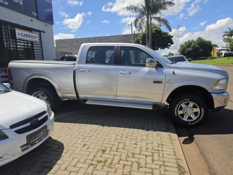 DODGE Ram 6.7 I6 24V 4P 2500 LARAMIE 4X4 TURBODIESEL  AUTOMÁTICO CABINE DUPLA, Foto 9