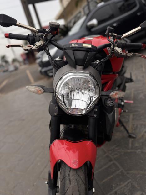 DUCATI Monster 1200 ABS, Foto 5