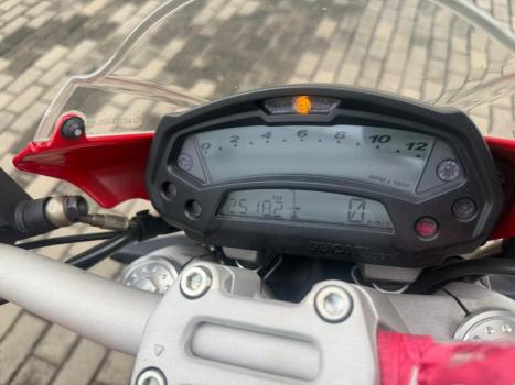 DUCATI Monster 796 ABS, Foto 5