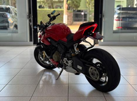 DUCATI Streetfighter 1100 V4 S , Foto 2