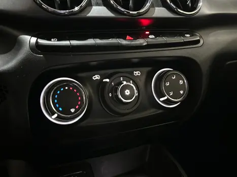 FIAT Argo 1.8 4P FLEX E.TORQ TREKKING AUTOM�TICO, Foto 13