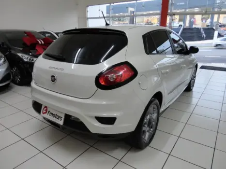 FIAT Bravo 1.8 16V 4P FLEX BLACKMOTION DUALOGIC AUTOMATIZADO, Foto 4