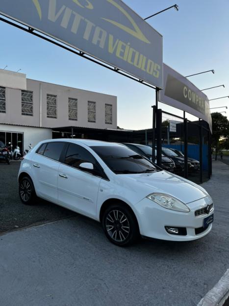 FIAT Bravo 1.8 16V 4P ESSENCE FLEX, Foto 2