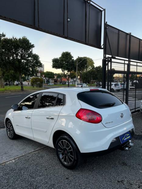 FIAT Bravo 1.8 16V 4P ESSENCE FLEX, Foto 4