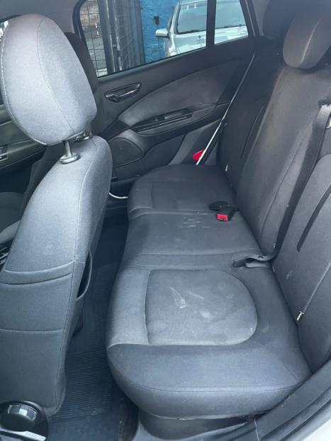FIAT Bravo 1.8 16V 4P ESSENCE FLEX, Foto 9