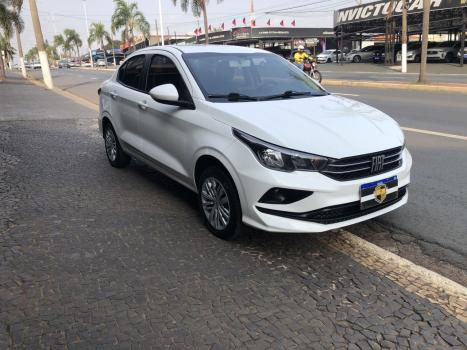 FIAT Cronos 1.3 4P FLEX DRIVE, Foto 4