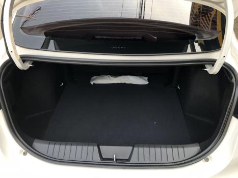 FIAT Cronos 1.3 4P FLEX DRIVE, Foto 9