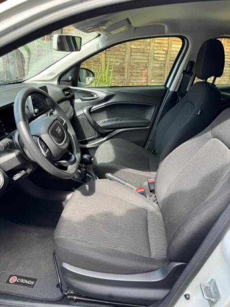 FIAT Cronos 1.3 4P FLEX DRIVE, Foto 8