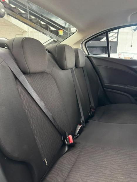 FIAT Cronos 1.3 4P FLEX DRIVE AUTOM�TICO CVT, Foto 11