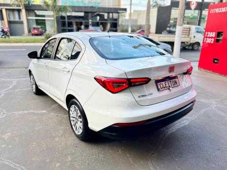 FIAT Cronos 1.3 4P FLEX, Foto 3