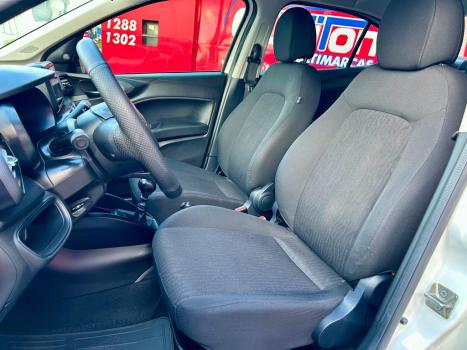 FIAT Cronos 1.3 4P FLEX, Foto 7