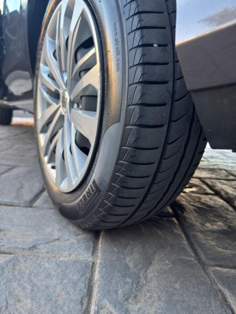 FIAT Cronos 1.3 4P FLEX DRIVE AUTOM�TICO CVT, Foto 9