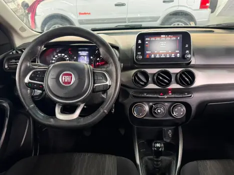 FIAT Cronos 1.3 4P FLEX, Foto 16
