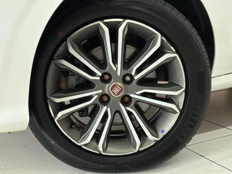 FIAT Cronos 1.8 4P FLEX PRECISION AUTOM�TICO, Foto 16