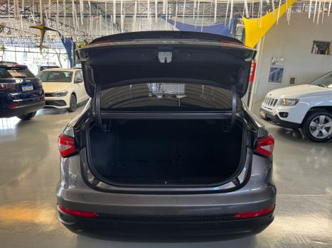 FIAT Cronos 1.8 4P FLEX DRIVE AUTOM�TICO, Foto 15