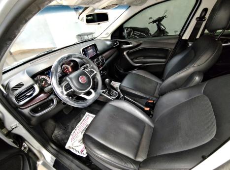 FIAT Cronos 1.8 4P FLEX PRECISION AUTOM�TICO, Foto 9