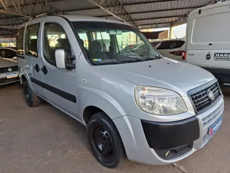 FIAT Doblo 1.4 4P ELX FLEX, Foto 1