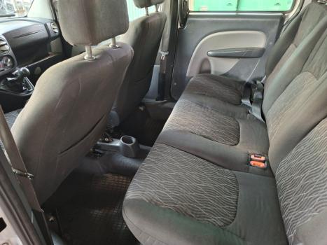 FIAT Doblo 1.4 4P ELX FLEX, Foto 8