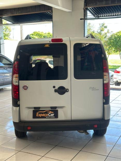 FIAT Doblo 1.8 16V 4P FLEX ESSENCE 7 LUGARES, Foto 13