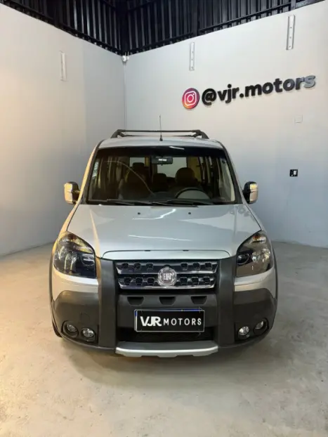 FIAT Doblo 1.8 16V 4P FLEX ADVENTURE 6 LUGARES, Foto 2