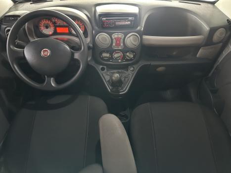 FIAT Doblo 1.8 16V 4P FLEX ADVENTURE 6 LUGARES, Foto 7