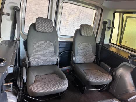 FIAT Doblo 1.8 16V 4P FLEX ESSENCE 7 LUGARES, Foto 9