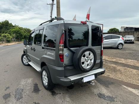 FIAT Doblo 1.8 16V 4P FLEX ADVENTURE, Foto 3