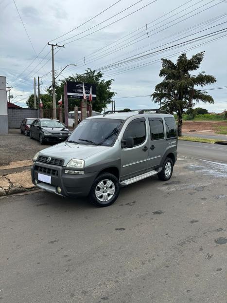 FIAT Doblo 1.8 16V 4P FLEX ADVENTURE, Foto 5