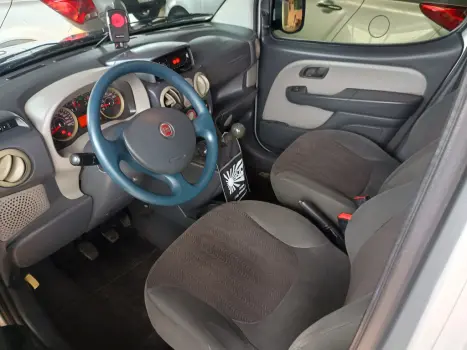 FIAT Doblo 1.8 16V 4P FLEX ESSENCE 7 LUGARES, Foto 6