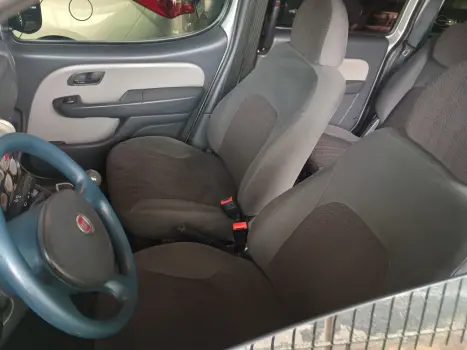 FIAT Doblo 1.8 16V 4P FLEX ESSENCE 7 LUGARES, Foto 7