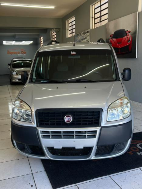 FIAT Doblo 1.8 16V 4P FLEX ESSENCE 7 LUGARES, Foto 3