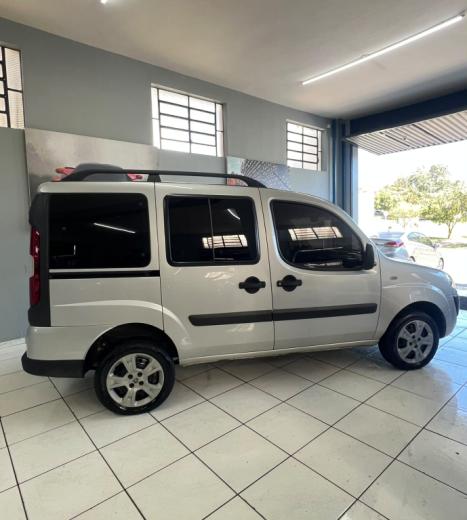 FIAT Doblo 1.8 16V 4P FLEX ESSENCE 7 LUGARES, Foto 5
