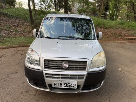 FIAT Doblo 1.8 16V 4P FLEX ESSENCE 7 LUGARES, Foto 2