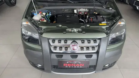 FIAT Doblo 1.8 4P FLEX ADVENTURE LOCKER 6 LUGARES, Foto 2